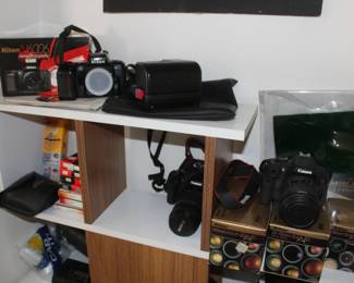 * Sony DAT
* Nikon
* Tasco
* Polaroid
* Canon
* Bower Filters
* Hoya Filters
* Kodak