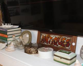 sea shells, books