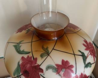 Lot 400 Antique Hurricane Parlor Lamp, GWTW, electric 25”h to top of clear chimney 