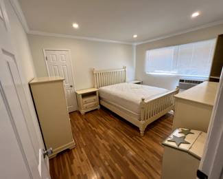 Bassett Furniture- 6 pc Queen Bedroom set