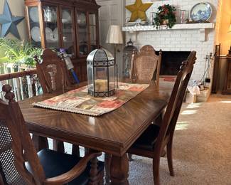 Vintage Dining Table & 6 Chairs