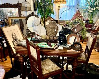 INTO THE DEN!  ANTIQUES, MIXED WITH VINTAGE AND MODERN.