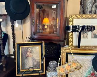 ANTIQUE PETITE ENGLISH WALL CURIO