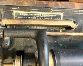 EDISON STANDARD PHONOGRAPH