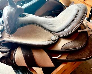 BEGINNER'S SADDLE