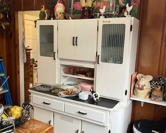 Vintage retro white kitchen HOOSIER cabinet with counter that slides out. 
