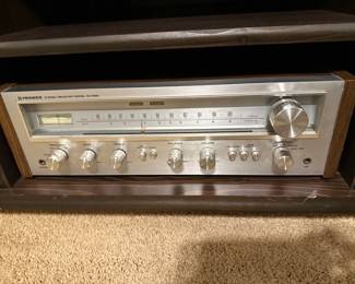 Pioneer stereo receiver