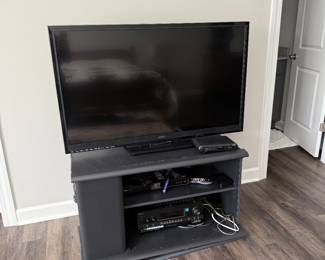 Vizio 50" TV, Receiver and DVD Player with stand TV BUY IT NOW $40 >>> Stand BUY IT NOW $10