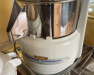 Acme Juicer