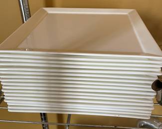 Tons of Kitchen Items