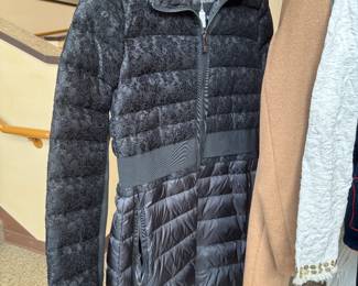 #166 - $200 - Zack Posen jacket - Size L - never worn - (tag showing $499) 