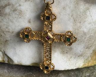 #160 - One of a kind!!!! Custom made "Jeweled Cross of Burges" 18kt yellow gold (approx 1987) mesuring 3.25" H x 2.38"W, 55.72 grams , jeweled with 4 square emeralds, 4 square sapphires & 2 rubies. Reversible cross. Hang on an 18kt gold loose rope chain, 20" long + 2.5" chain between cross and chain. chain weight 19.36 grams. $4,750. Appraisal included. 