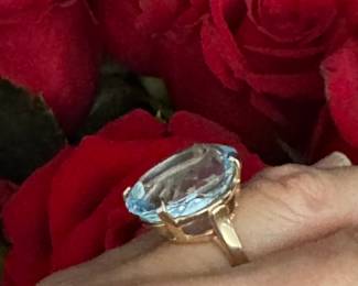 #26 -$370 -  14kt gold large blue topaz faceted - size 5 