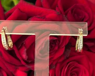 #109 - $295 - Diam hoop earrings 14kt yellow gold 3.8 gr. 