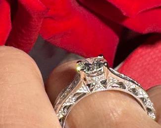 #94 - 1 1/2 ctw wedding set on 14kt white gold. Center stone 0.74 ctw. 5.5gr. Size 6 1/2 - $1,600