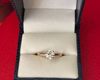 127 - 1 ct diamond on 14kt yellow gold band - Size 8 $2,000