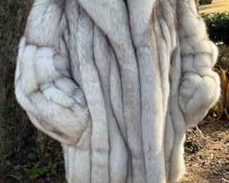#72 - White Fox Jacket from Scaasi $500 - size 6 to 8 