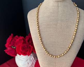 #82 - $600 - beaded gold necklace 14kt gold, 15.42 gr 23". 