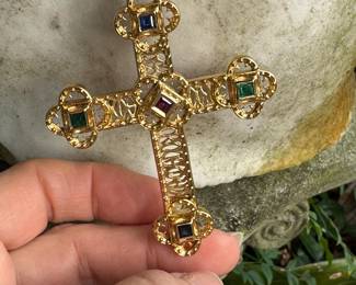 #160 - One of a kind!!!! Custom made "Jeweled Cross of Burges" 18kt yellow gold (approx 1987) mesuring 3.25" H x 2.38"W, 55.72 grams , jeweled with 4 square emeralds, 4 square sapphires & 2 rubies. Reversible cross. Hang on an 18kt gold loose rope chain, 20" long + 2.5" chain between cross and chain. chain weight 19.36 grams. $4,750. Appraisal included. 