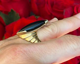 #27 - 14kt gold & onyx 70's sculptura ring size 5.5 to 6. Unusual. $475.00