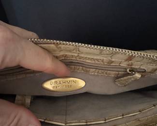 #157 - $60 Gold Brahim purse - very good condition 