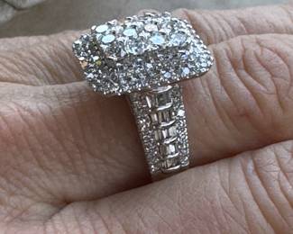 #148 - Diamong ring 3 ctw cluster ring on 10kt white gold. size 7 - $1800