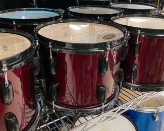 10" Pearl Vision Tom $10