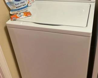 009 Whirlpool Washer