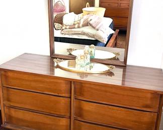 MCM dresser w/ mirror.