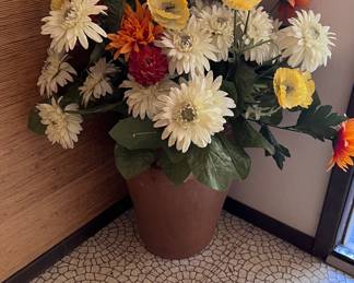Vintage pottery w/florals