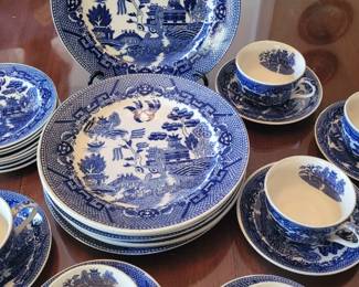 Blue & White from Japan 32 piece set