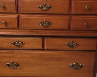 Maple dresser