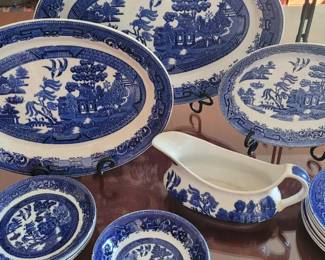 Ye Old Willow by Grimwald