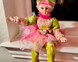Cynthia Rowley collectible “ Easter bunny”   elf on the shelf