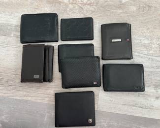So many more wallets to choose from!!