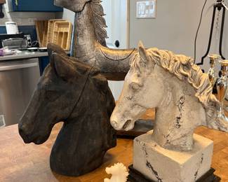 Really beautiful horse statue collection