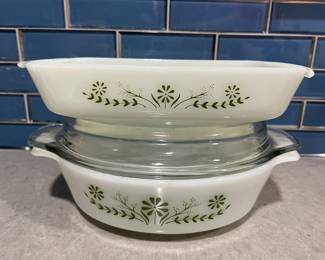 VINTAGE & collectible pieces of Pyrexx