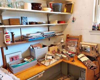 Singer Sewing Machine, Sewing Supplies & Books