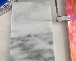 Marble cheese cutter