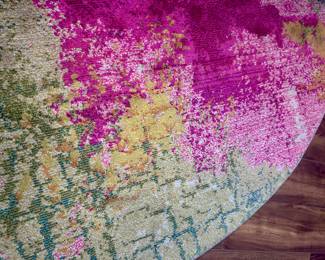 Vibrant round rug