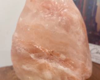 Himalayan salt rock lamp