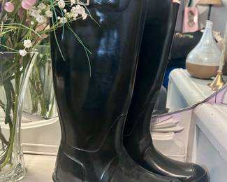 Black Hunter boots