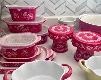 Red food container organizers