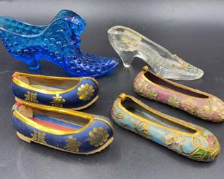 006 Fenton Blue Hobnail Shoe, Killarney Crystal, Ceramic Ballet Slippers (2)