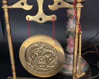 Chinese Dragon Brass Miniature Gong Floral Wook Metal Lamp