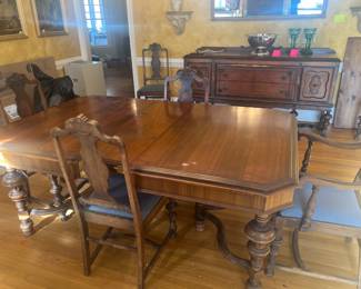 Antique Dining Table & 8 Chairs