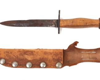 Lot 14 USN WW2 Bayonet w Sheath