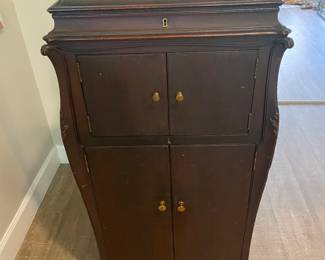 Antique Victrola with Records