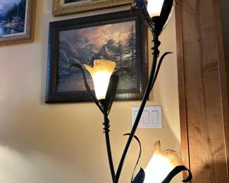  Iron Farmhouse Lily Sculptural Floor Lamp