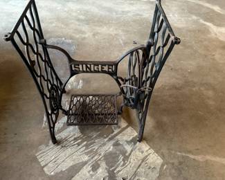 Beautiful Singer sewing machine base